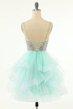 Robe courte de bal perlée