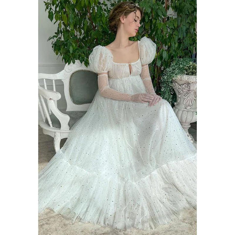 Robe de bal longue trapèze en tulle à col carré et manches courtes bouffantes