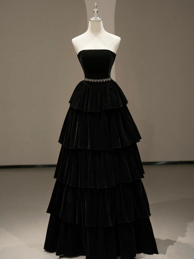 Chic Black A-line Layered Evening Dress Black Strapless Evening Gown Y4378