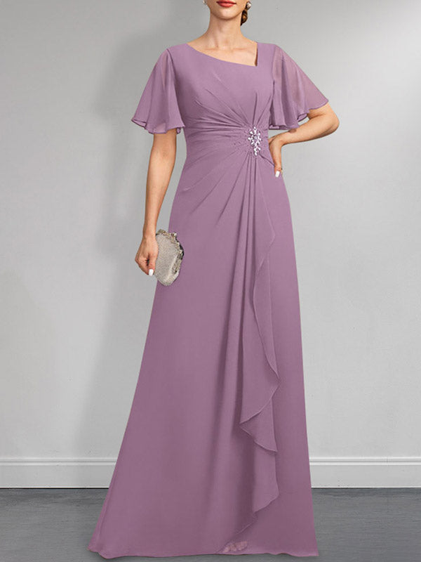 Robe de mariée asymétrique en mousseline de soie, coupe trapèze, longueur au sol, ornée de plis, de perles et de sequins, idéale pour la mère de la mariée.