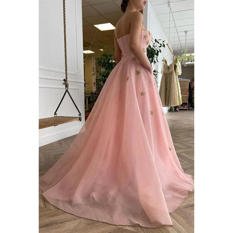 Robe de bal trapèze en tulle rose avec poches 
