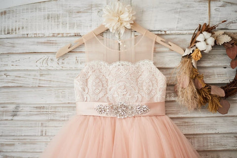 Robe rose en tulle et dentelle, longueur genou (2003227698) 