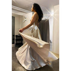 Robe de bal trapèze à bretelles spaghetti et appliques en dentelle pour femme avec fente 