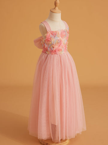 Vestido de bebé niña con lazo de tul y aplique floral en 3D de la colección Jardín Encantado 