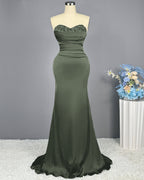Sleeveless Mermaid Long Prom Gown with Sequined Sweetheart