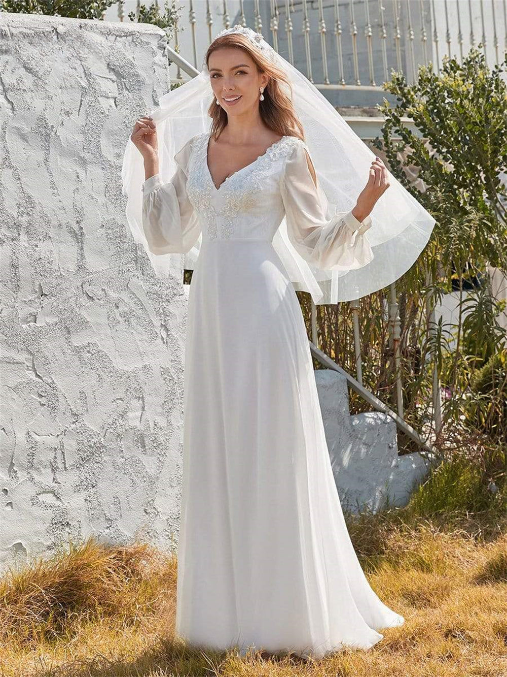 Classic Appliques 3D Flower Wedding Dress Simple Deep V-neck Long Sleeve Bridal Gown Beach Vestidos De Novia