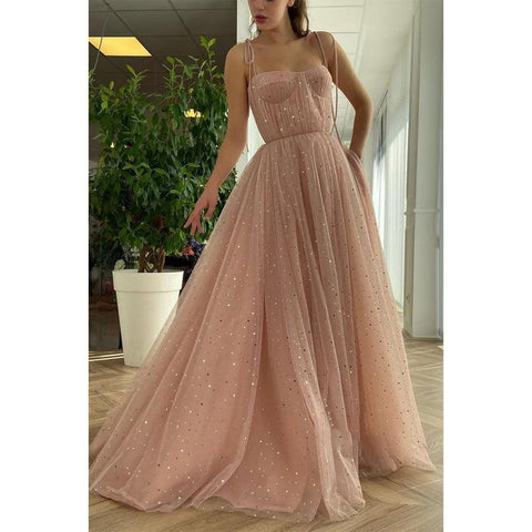 Robe de bal rose à bretelles spaghetti et paillettes scintillantes 