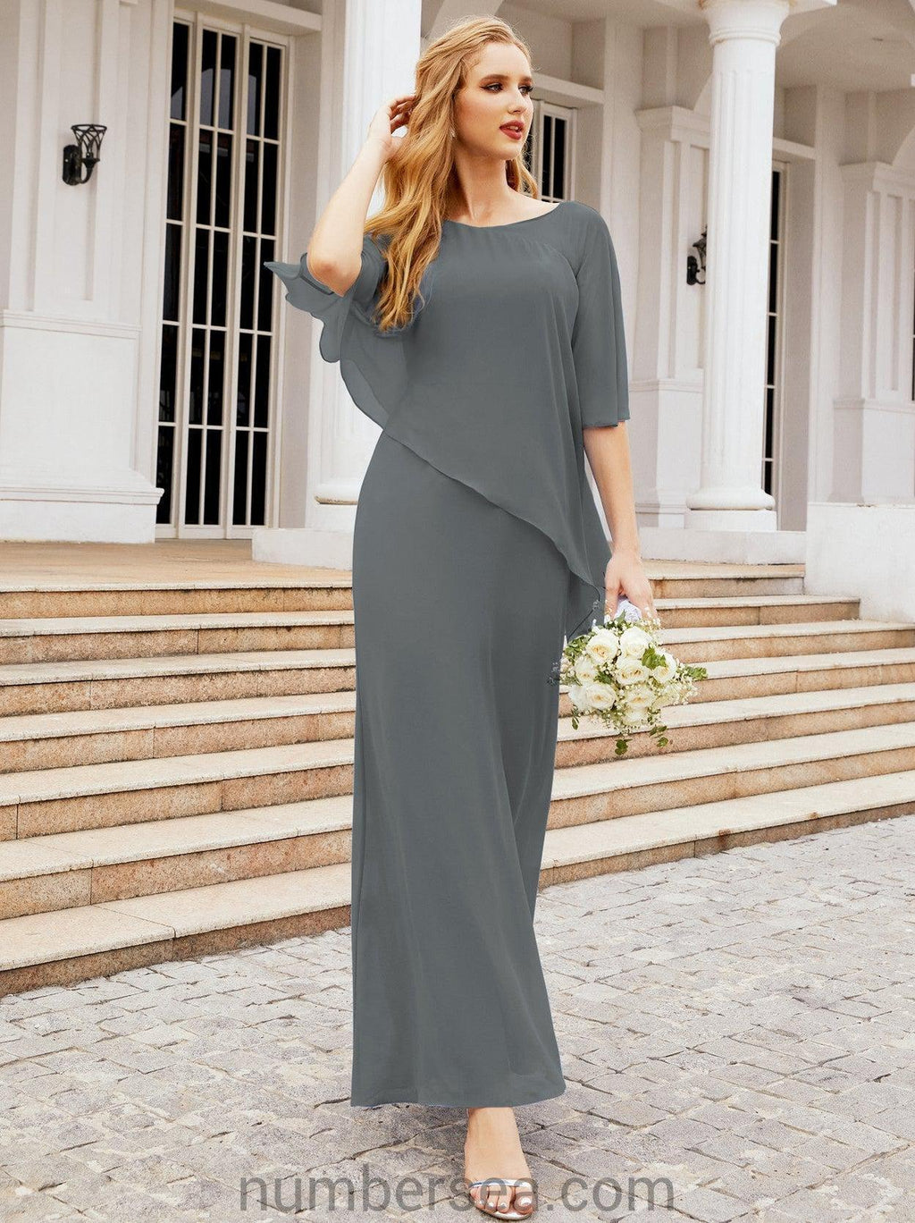 Vestido largo de fiesta formal Sunderly para la madre de la novia con capa de volantes SY28026