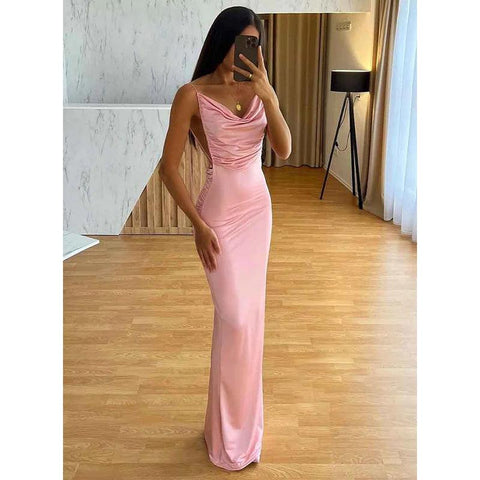 Robe longue rose à bretelles spaghetti et plis pour invitée de mariage 