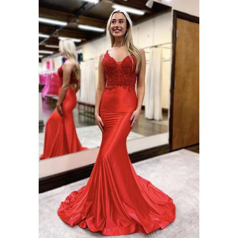 Elegant & Luxurious V-Neck Spaghetti Straps Mermaid Trumpet Backless Prom Dress