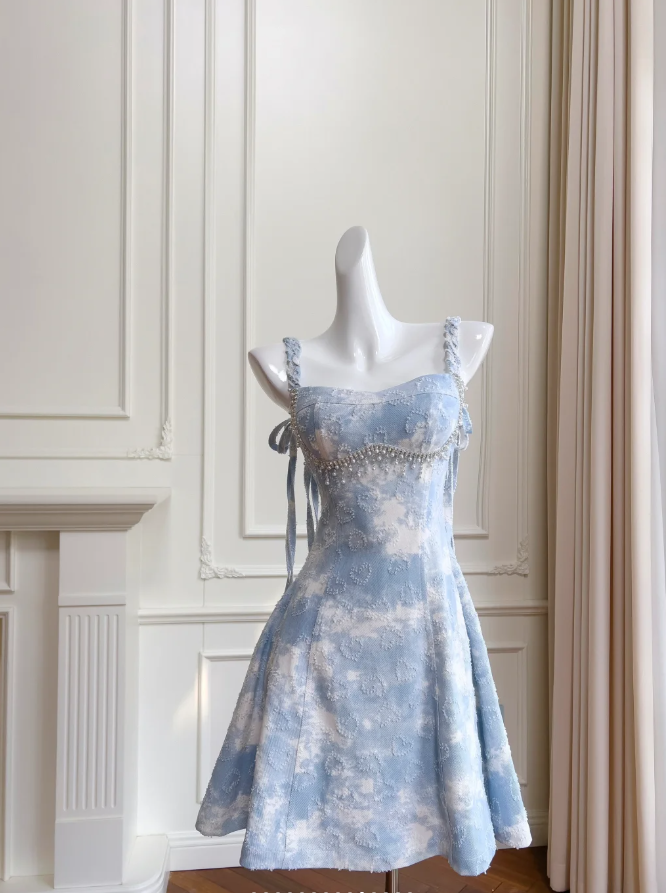 Vestido de fiesta corto azul satinado con cuentas, corte en A, modelo Y8572