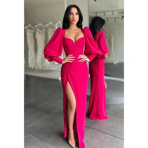 Robe de soirée fourreau en satin à col en V et manches longues avec fente