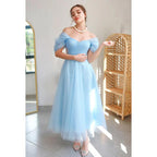Superbe et charmante robe de bal trapèze en tulle à épaules dénudées