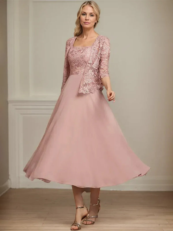 Vestido de corte A, largo midi, de gasa, encaje y lentejuelas para la madre de la novia. 