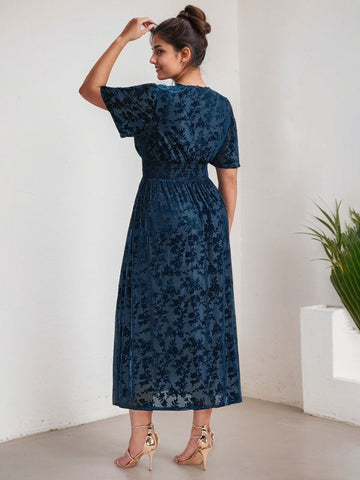 Plus Size A-Line V-Neck Velvet Tea-Length Mother of the Bride Dress