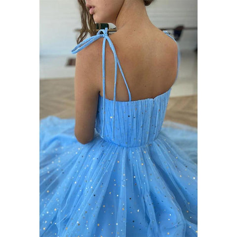 Robe de bal plissée en tulle pailleté à bretelles spaghetti, longueur thé 