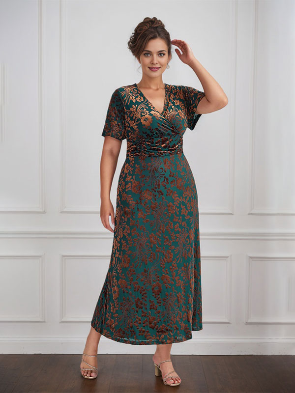 Robe vintage unie en velours, col V, manches courtes, longueur thé, idéale pour la mère de la mariée, avec fente. 