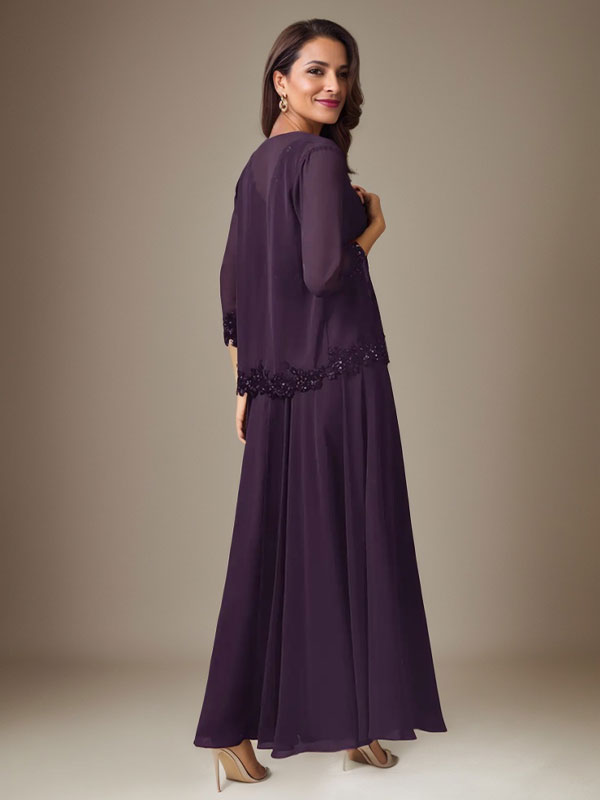 Vestido de gasa con lentejuelas color ciruela, corte en A 