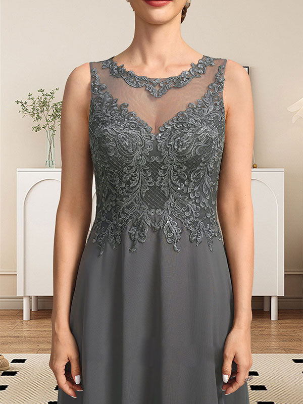 Robe de mère de la mariée en mousseline de dentelle, coupe trapèze, décolleté illusion, longueur au sol, ornée de sequins