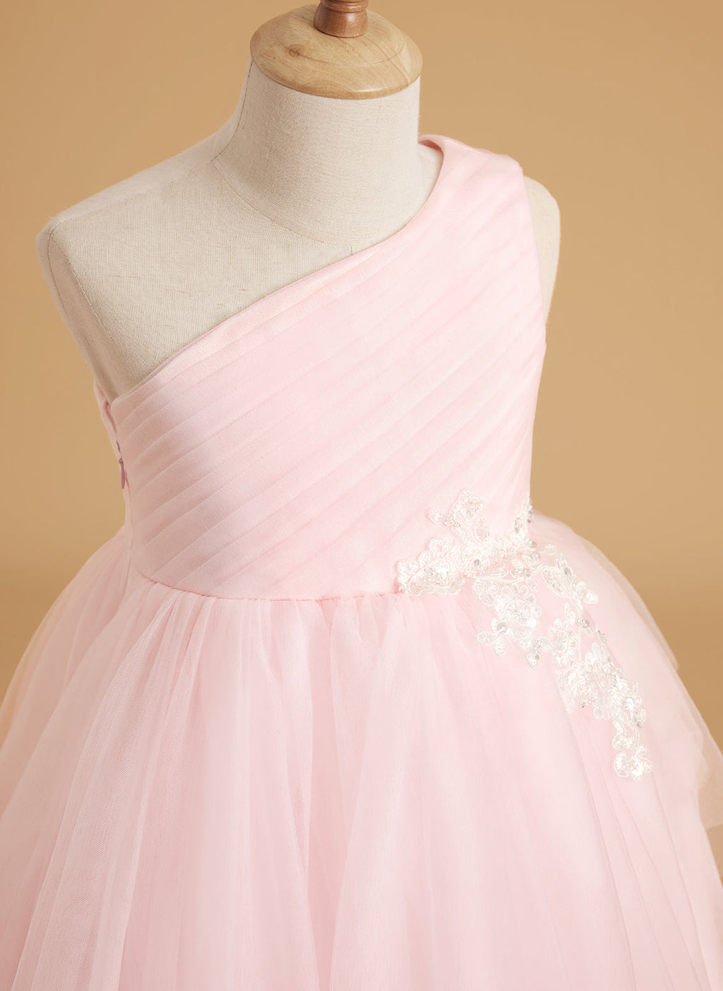Vestido de niña de las flores estilo princesa, corte A, color rubor encantado | Vestido de tul de un solo hombro con cola 