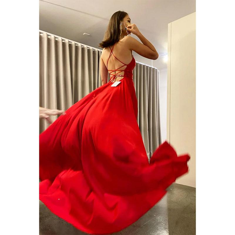 Robe de bal trapèze à bretelles spaghetti et appliques en dentelle pour femme avec fente 