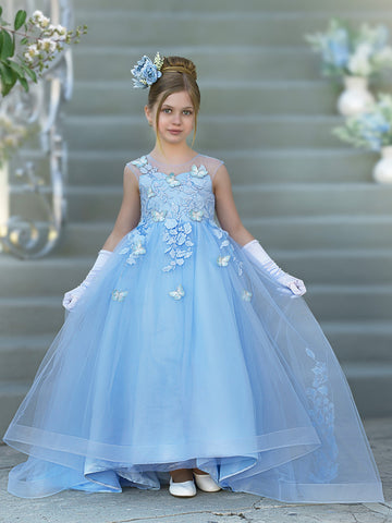 Vestido de baile de princesa Serenity con apliques de encaje y adornos de mariposas 