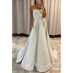 Robe de bal scintillante à bretelles spaghetti et poches pour femme 