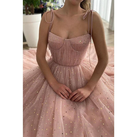 Robe de bal rose à bretelles spaghetti et paillettes scintillantes 