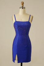 Robe de bal courte moulante à lacets et sequins