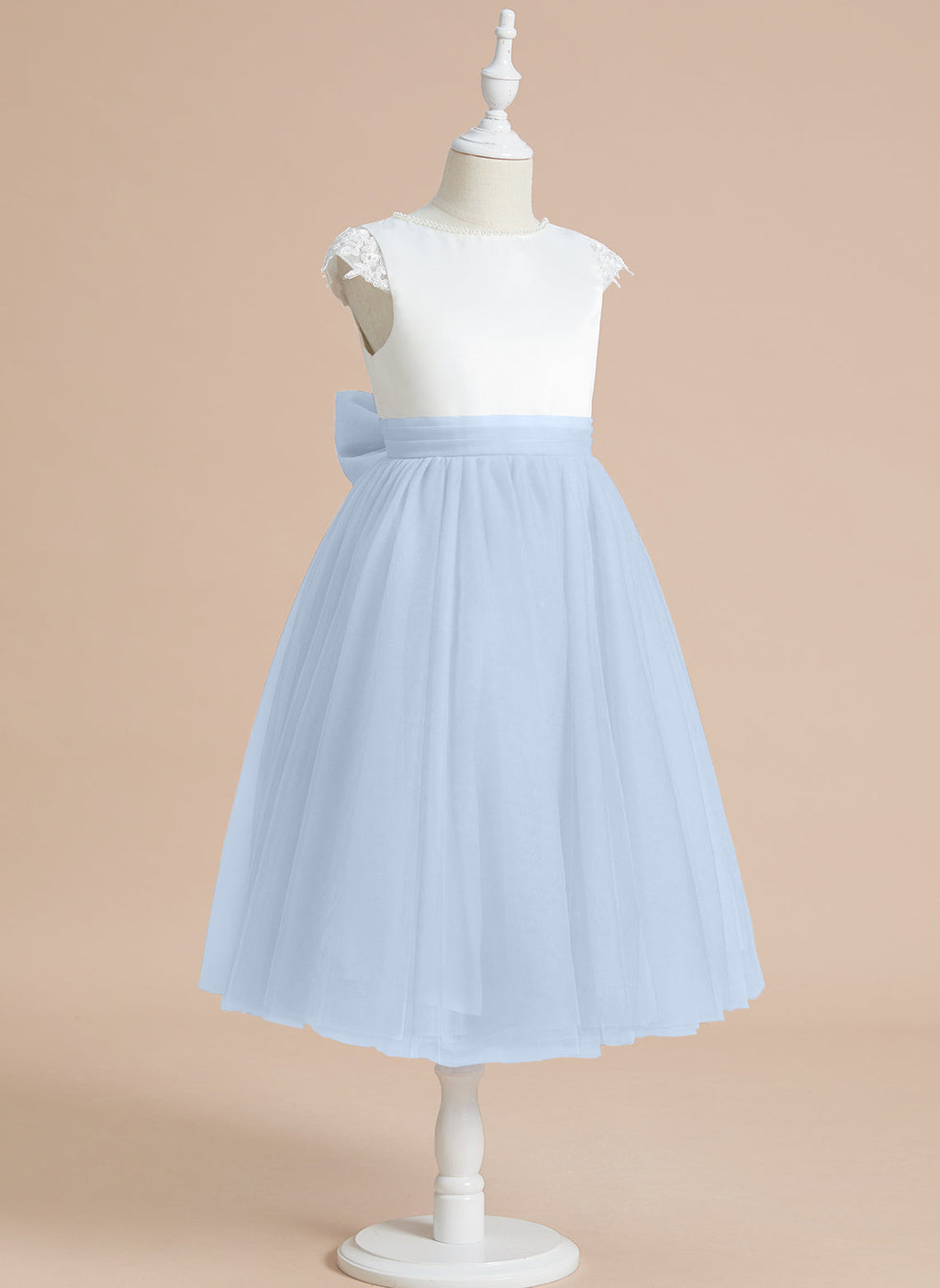 Vestido de niña de las flores para la Primera Comunión, corte en A, satén y tul, hasta la rodilla. 