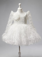 Vestido blanco de tul y plumas hasta la rodilla para bebé niña 
