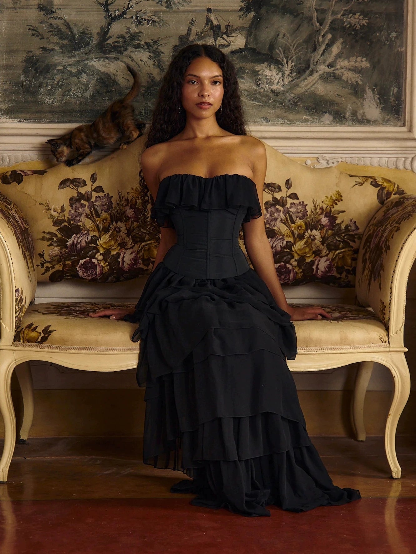 Vestido de noche vintage negro sin tirantes con volantes – Vestido de noche transparente con cintura ceñida para gala y pasarela 