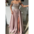 Vestido de fiesta glamuroso y dramático con hombros descubiertos, mangas casquillo, corte A, abertura lateral y cuentas