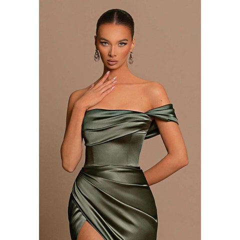 Robe de soirée longue bustier asymétrique froncée avec fente