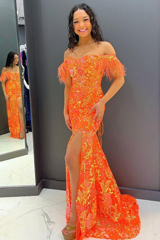 Robe de bal longue sirène à sequins orange et décolleté cœur, fendue sur le devant