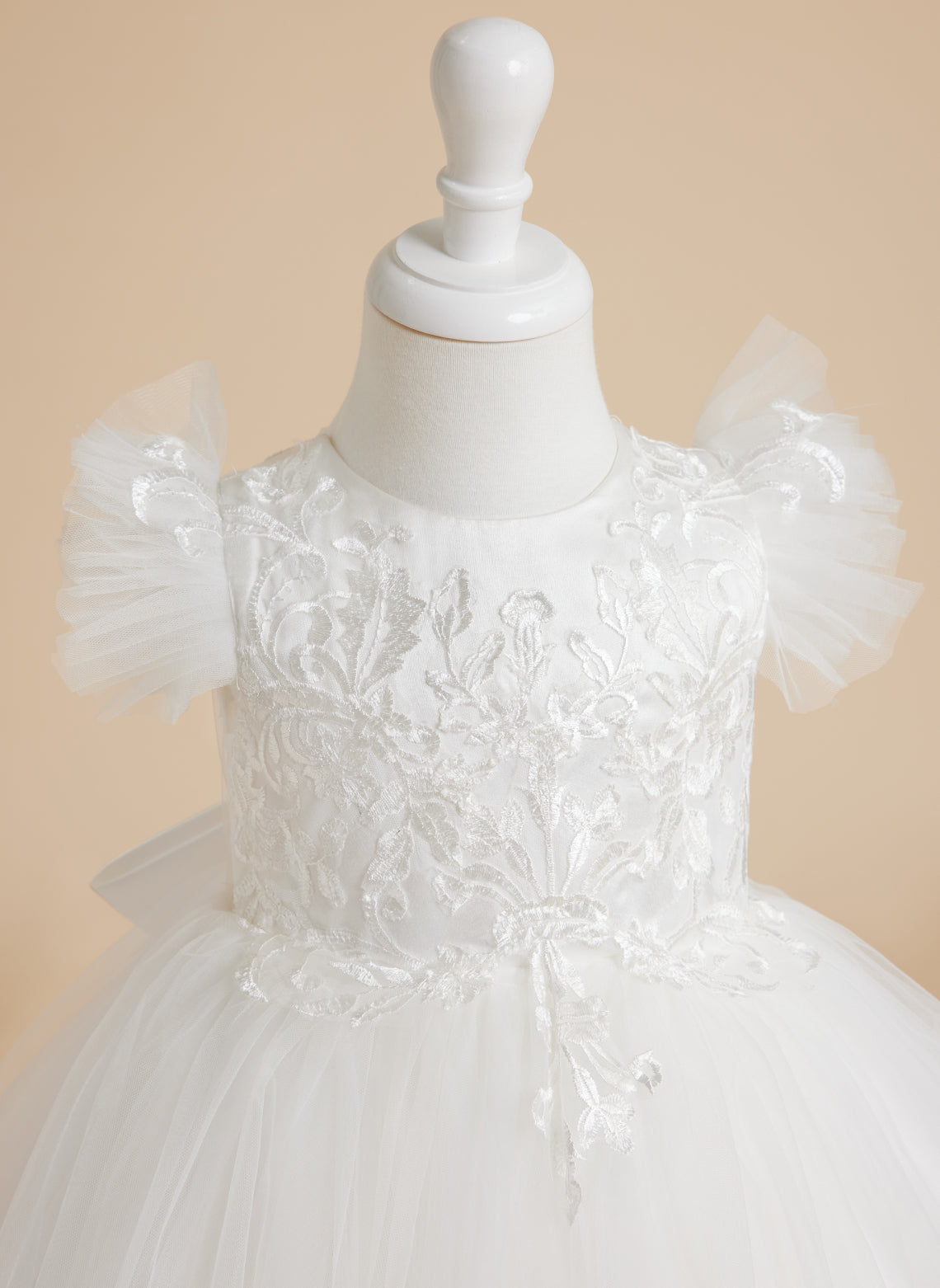 Vestido de princesa color marfil con apliques de encaje y cola de tul para niñas 
