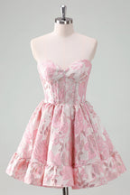Vestido corto de fiesta sin tirantes, con estampado floral, corte en A, corsé y volantes