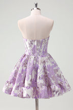 Vestido corto de fiesta sin tirantes, con estampado floral, corte en A, corsé y volantes