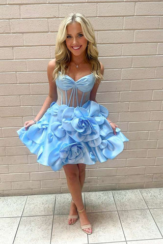 Robe de bal courte bustier trapèze à corset ornée de fleurs 3D