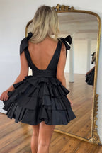 Vestido de fiesta de línea A con volantes escalonados y tirantes ajustables