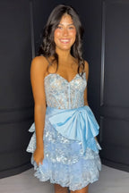 Vestido de fiesta de corte A, escote corazón, tul, lentejuelas, corsé corto escalonado con lazo