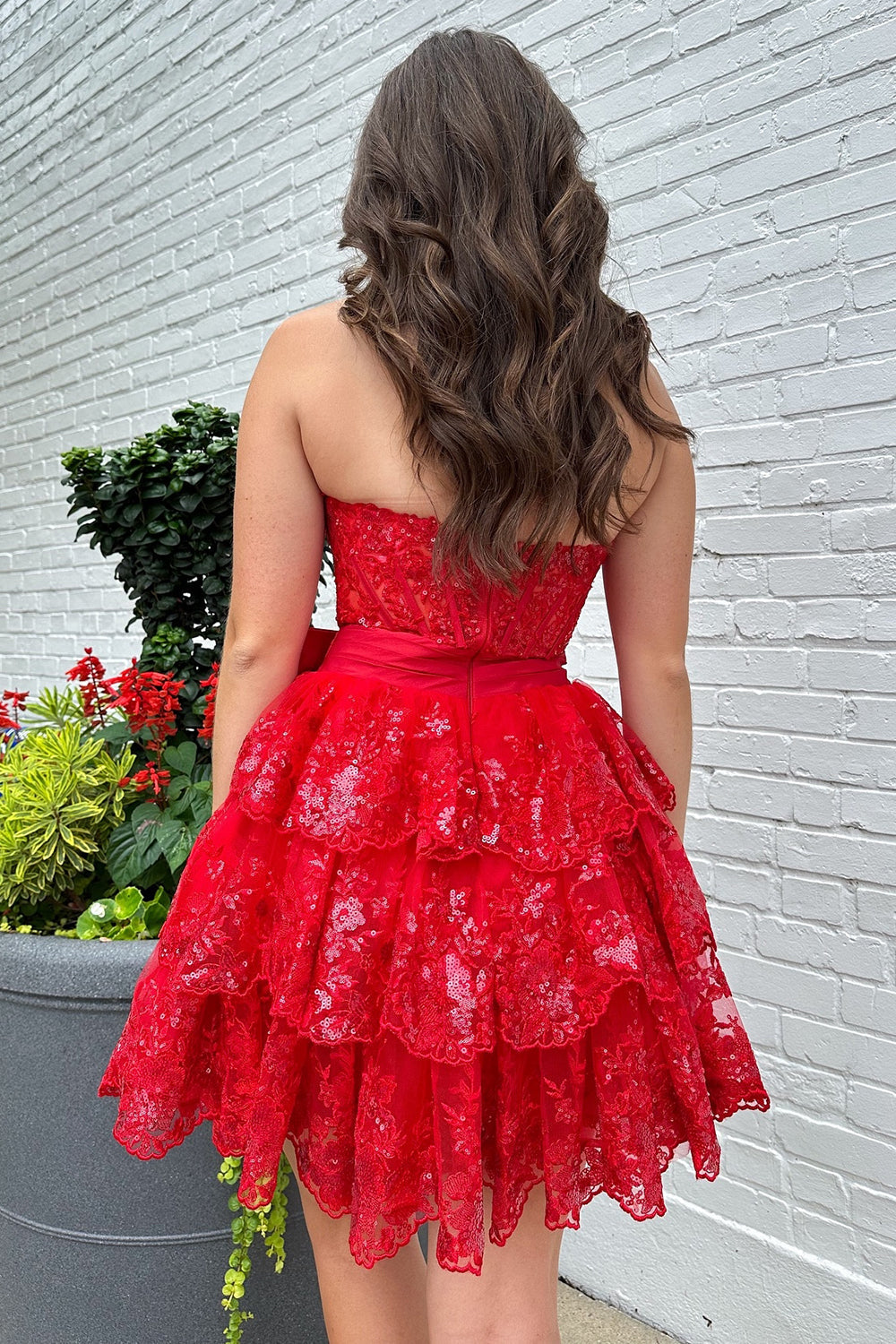 Vestido de fiesta de corte A, escote corazón, tul, lentejuelas, corsé corto escalonado con lazo