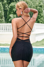 Robe de bal moulante à bretelles spaghetti et corset ornée de perles