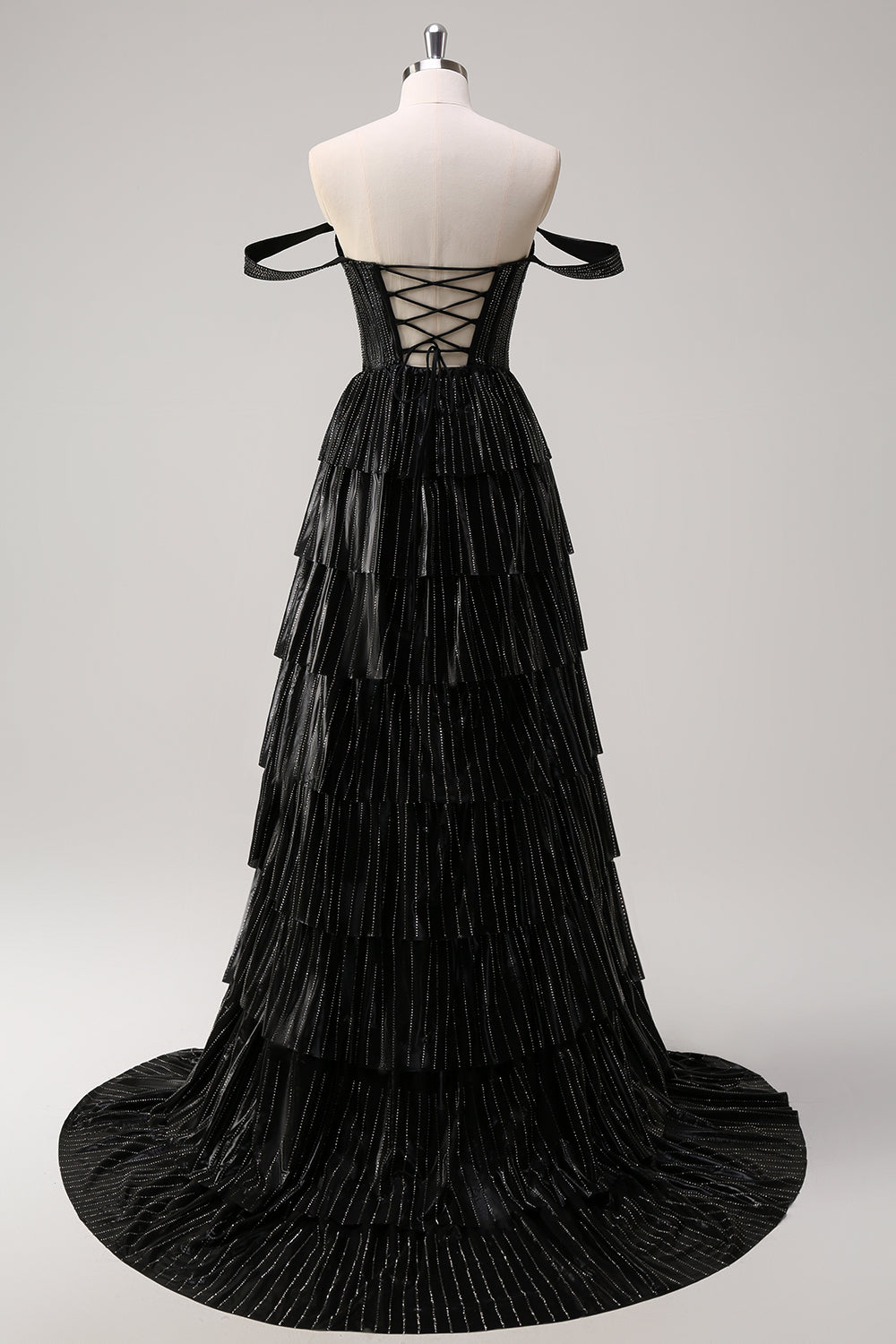Robe de bal longue à corset à volants, épaules dénudées et paillettes, ornée de perles