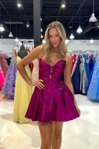 Robe de bal courte trapèze décolletée en cœur avec nœud