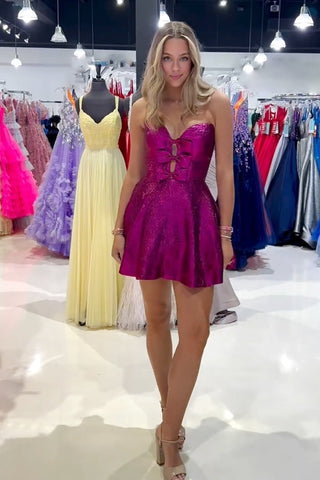 Vestido corto de fiesta de bienvenida corte A con escote corazón y lazo