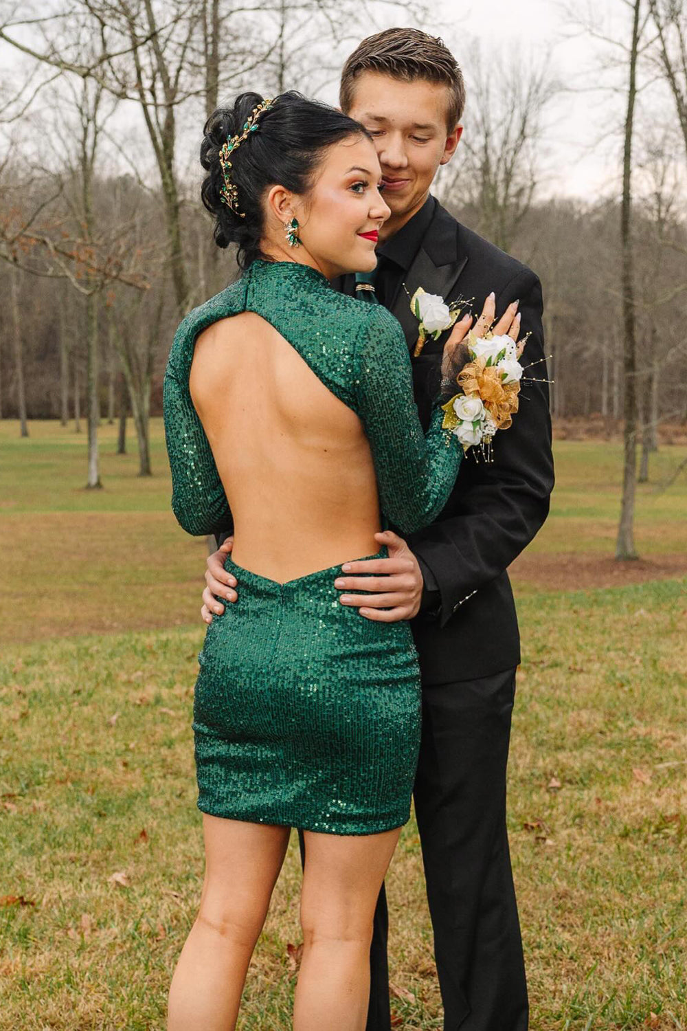 Sparkly Long Sleeves Sequins Bodycon Short Homecoming Dress with Open Back