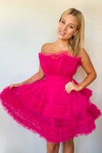 Robe de bal courte bustier trapèze en tulle à volants