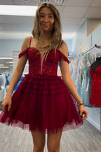 Burgundy Cold Shoulder A-Line Tulle Corset Short Homecoming Dress with Appliques