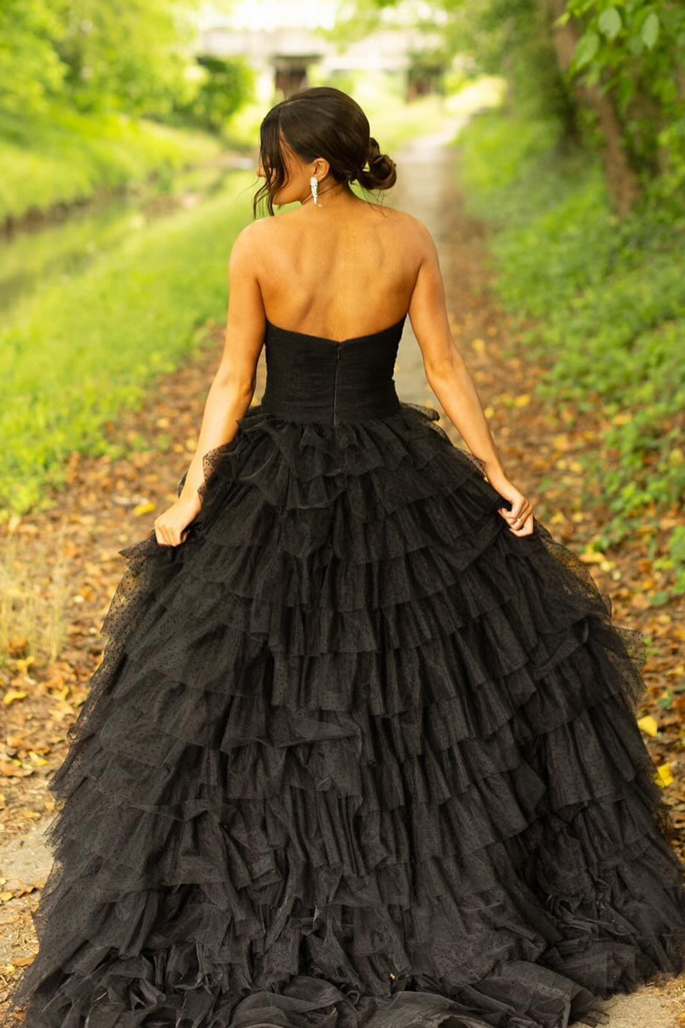 Robe de bal longue bustier à volants en tulle style princesse avec fente